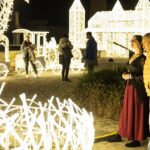 Látványos fénypark a pécsi Zsolnay Negyedben