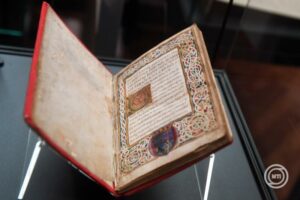 A Carbo-kódex a Magyar Tudományos Akadémia székházában