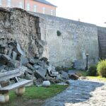 Egri vár leomlott fala