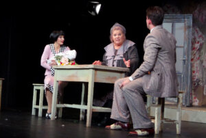 Máli néni a miskolci színházban