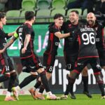 A DVSC labdarúgói meccs közben