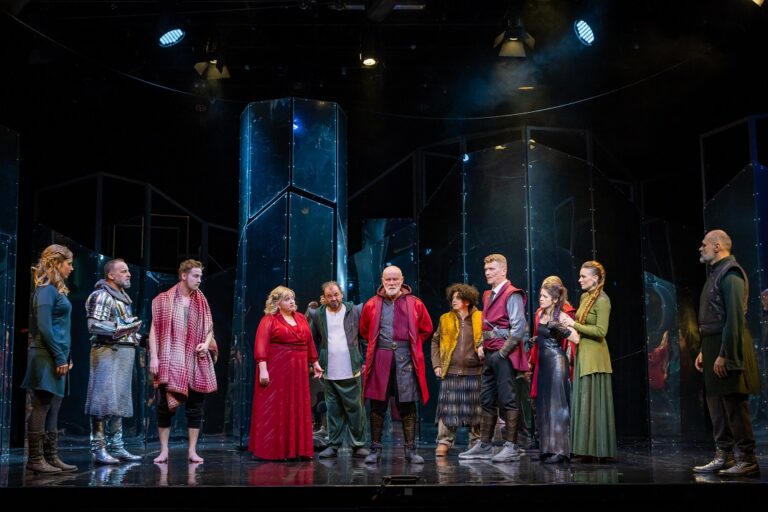 Jelenet a kecskeméti színház A bosszú című előadásából