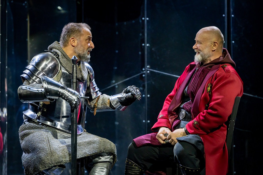 Jelenet a kecskeméti színház A bosszú című előadásából