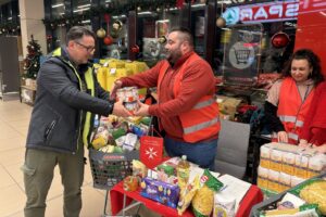 Érkeznek az adományok a Máltai Szeretetszolgálat önkénteseihez