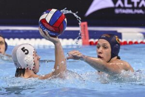 Vízilabdázók mérkőzés közben