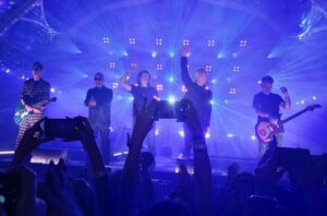 Koncert közben az Indochine