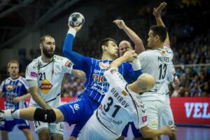 Kézilabdázók mérkőzés közben