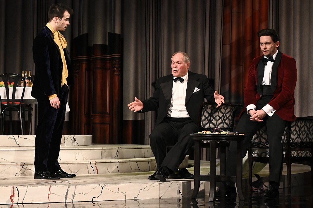 Buborékok a Miskolci Nemzeti Színházban