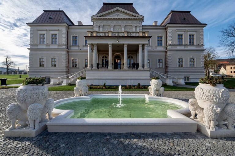 Erdély Bánffy-kastély Válaszút