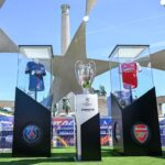 A Bajnokok Ligája trófeája a Champions Fesztivál helyszínén a Hősök terén