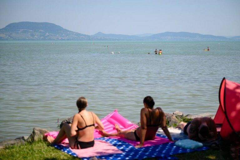 Balaton strandolók