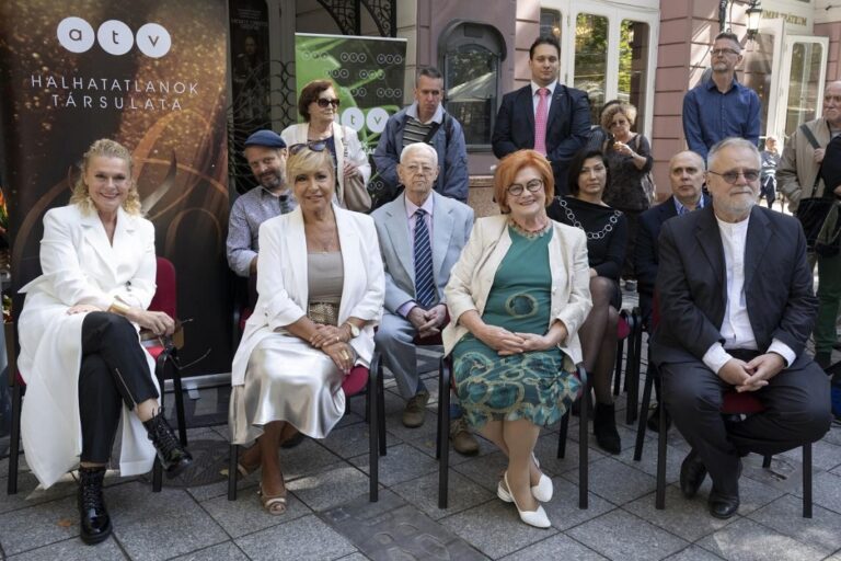 Halhatatlanok társulata új tagok 2026