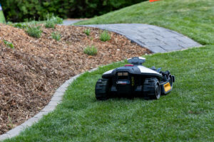robot a kertben